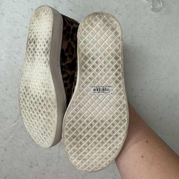 Torrid Women's Shoe Size 8.5W High-Top‎ Wedge Leopard Zipper Sneaker 8.5 Wide - Picture 10 of 14